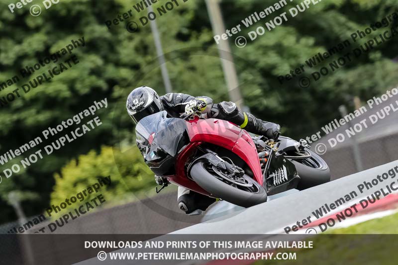 PJM Photography;anglesey;brands hatch;cadwell park;croft;donington park;enduro digital images;event digital images;eventdigitalimages;mallory;no limits;oulton park;peter wileman photography;racing digital images;silverstone;snetterton;trackday digital images;trackday photos;vmcc banbury run;welsh 2 day enduro